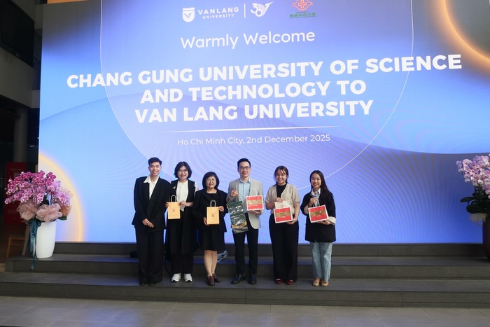 2025/12/02 CGUST deligation visit Van Lang University