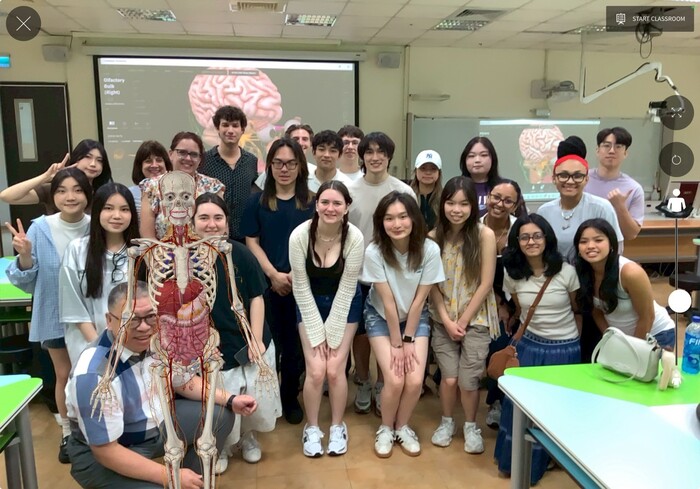 美國賓漢頓大學學生體驗3D數位解剖平台